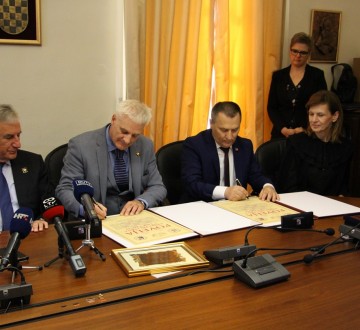 Svečano potpisana Povelja o prijateljstvu između Doma zdravlja Dubrovnik i Doma zdravlja Vukovar